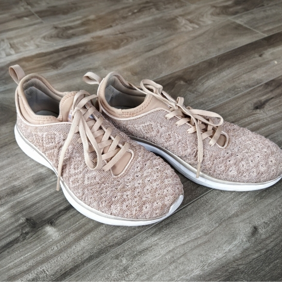 APL Techloom Phantom Shoes | Rose Gold - Picture 2 of 8